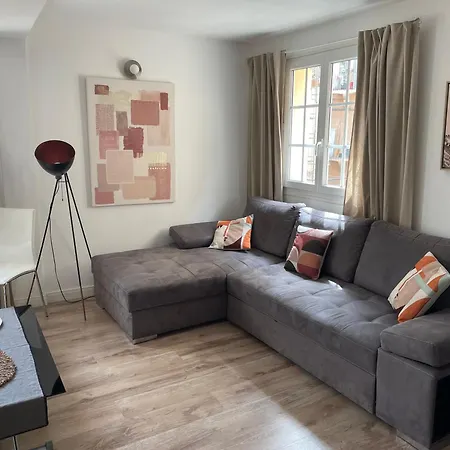 Vue Centre Apartment
